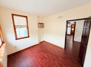 53-74 72nd Pl in Queens, NY - Building Photo - Building Photo