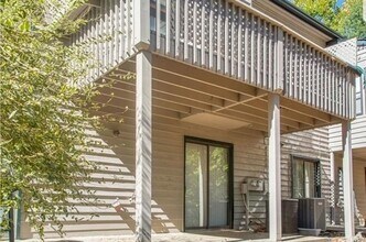 5053 Gardenia Cir in Marietta, GA - Building Photo - Building Photo