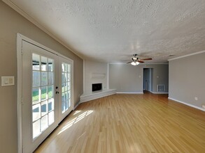 6802 Soledad Dr in Houston, TX - Building Photo - Building Photo