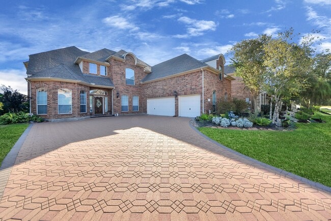 17859 Camp Cove Dr in Cypress, TX - Foto de edificio - Building Photo