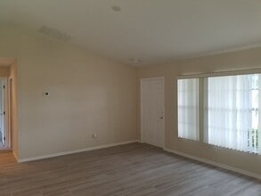 914 Santa Barbara Blvd in Cape Coral, FL - Building Photo - Building Photo