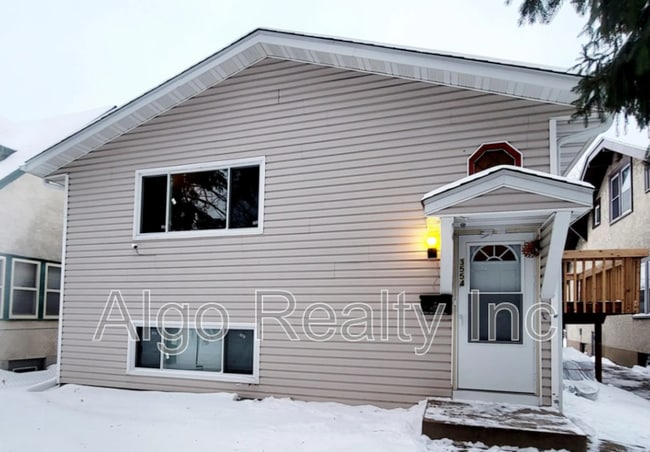 property at 3554 N Irving Ave