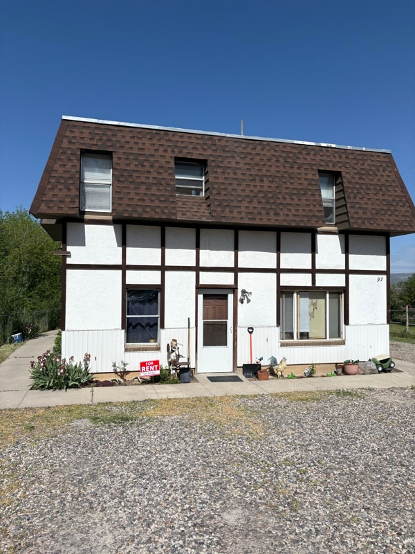 property at 97 N 100 W
