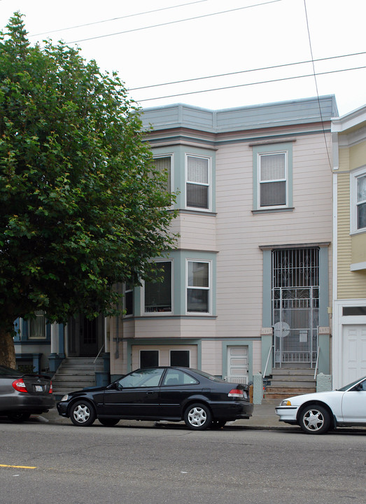 6245-6247 California St in San Francisco, CA - Building Photo