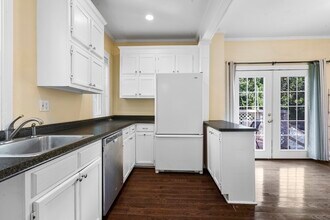 61 Donnybrook Rd, Unit 61 in Boston, MA - Building Photo - Building Photo