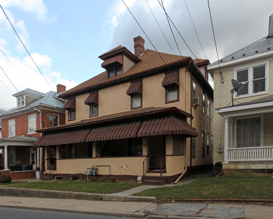 424-426 Winchester Ave in Martinsburg, WV - Building Photo