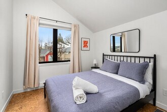 6314 11th Ave NW in Seattle, WA - Building Photo - Building Photo