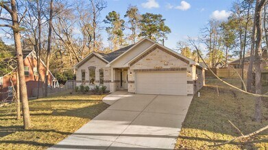 1805 Rollingwood Dr in Huntsville, TX - Building Photo - Building Photo