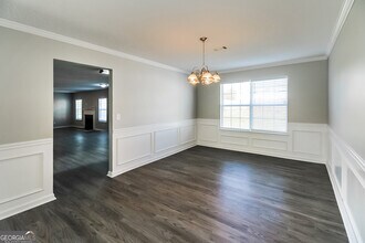 9529 Creekside Rd in Jonesboro, GA - Building Photo - Building Photo