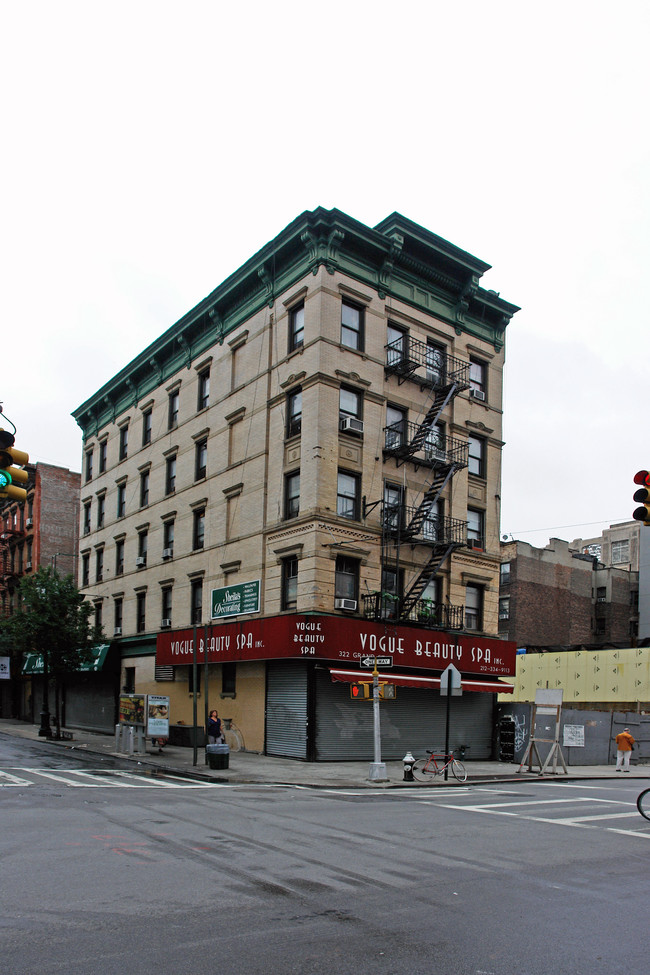 66-68 Orchard St in New York, NY - Foto de edificio - Building Photo