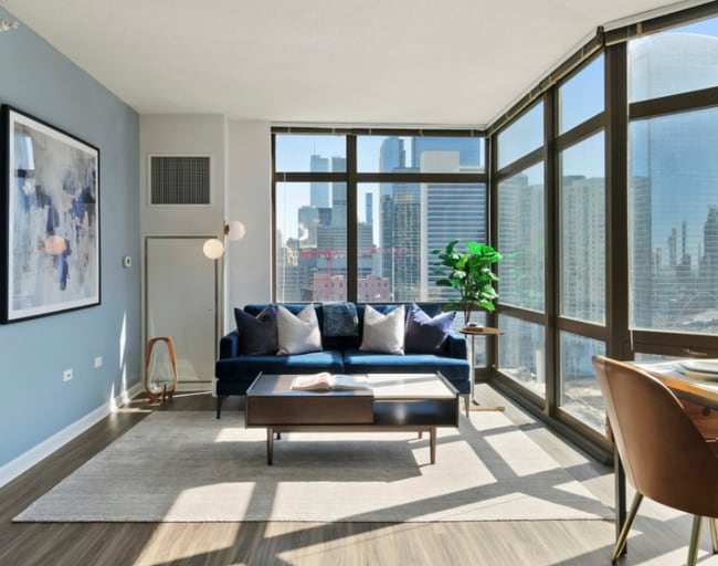 370 N Jefferson St in Chicago, IL - Building Photo - Building Photo