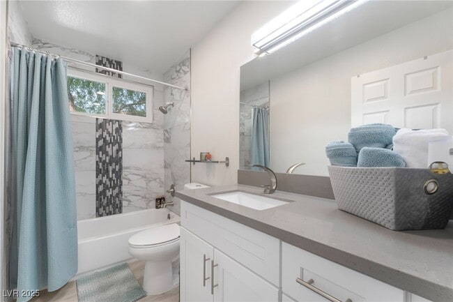 property at 3209 Kings Way