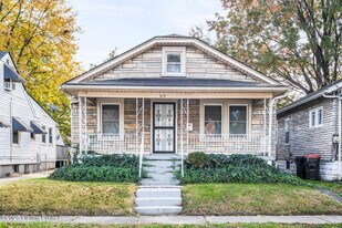 614 E Brandeis Ave in Louisville, KY - Building Photo