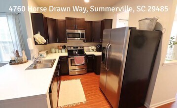 4760 Horse Drawn Wy in Summerville, SC - Building Photo - Building Photo