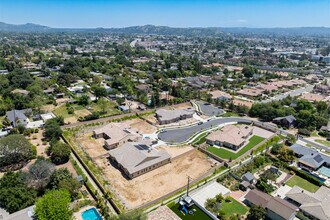 438 Conway Ct in Glendora, CA - Building Photo - Building Photo