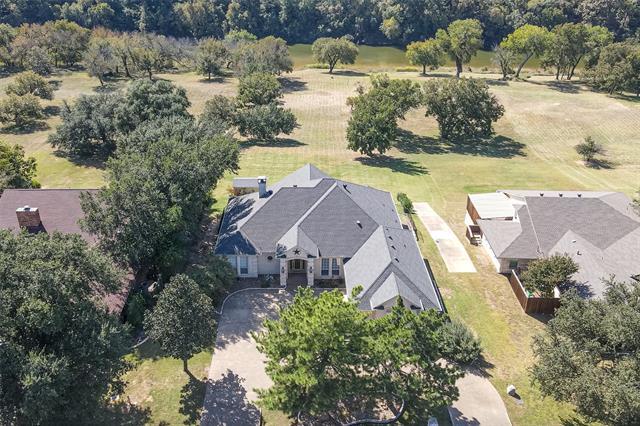 property at 9304 Ravenswood Rd