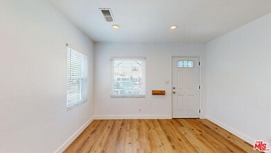 8214 Laurelgrove Ave in Los Angeles, CA - Building Photo - Building Photo