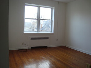 930 John F. Kennedy Blvd, Unit B2 in Bayonne, NJ - Building Photo - Building Photo