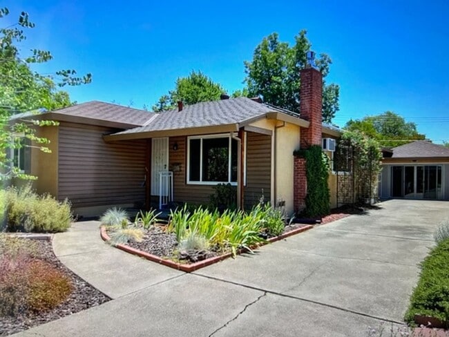 property at 5724 7th Ave