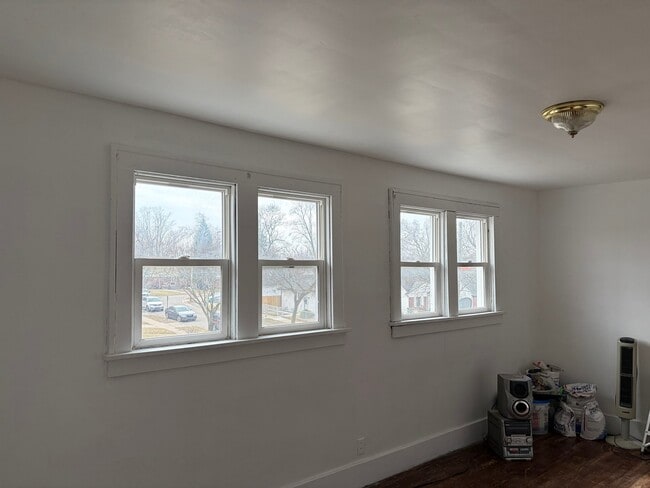 1056 Berwick Blvd in Pontiac, MI - Building Photo - Building Photo