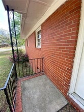 5319 Williamsburgh Dr in Fayetteville, NC - Building Photo - Building Photo