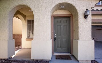 10647 Bandera Mountain Ln in Las Vegas, NV - Building Photo - Building Photo