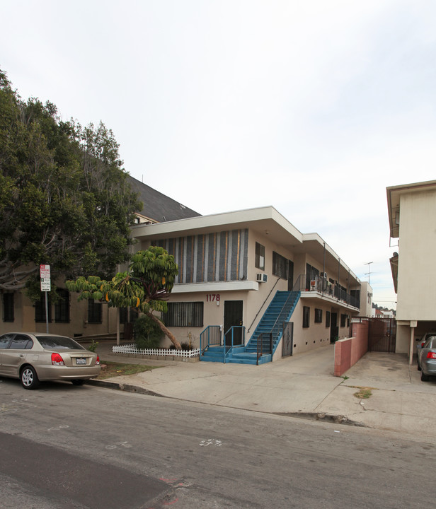 1178 N Heliotrope Dr in Los Angeles, CA - Building Photo