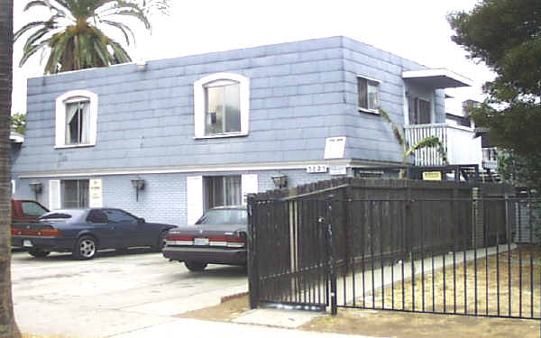 3821-& 3825 44th St in San Diego, CA - Building Photo