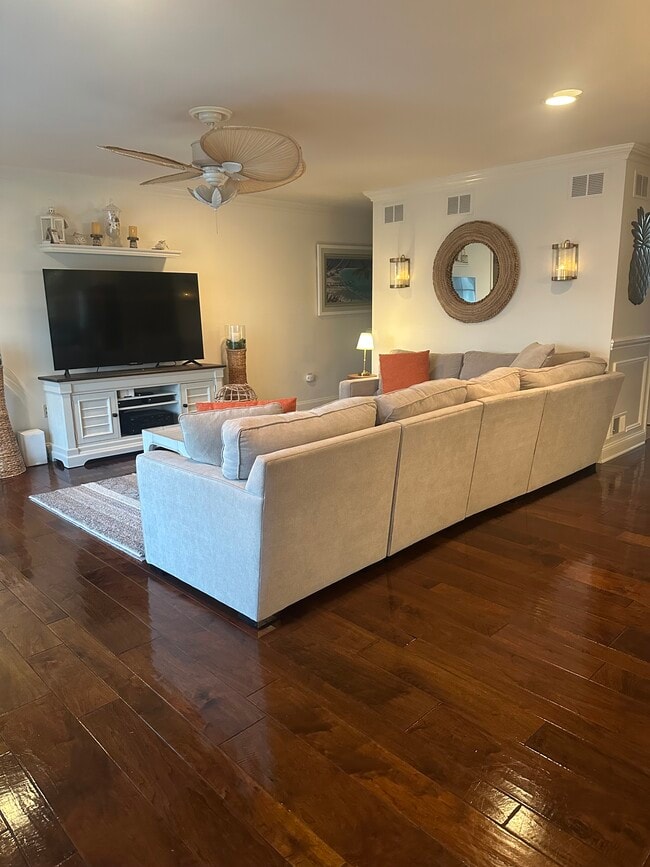 3239 Osborne Terrace in Toms River, NJ - Building Photo - Building Photo