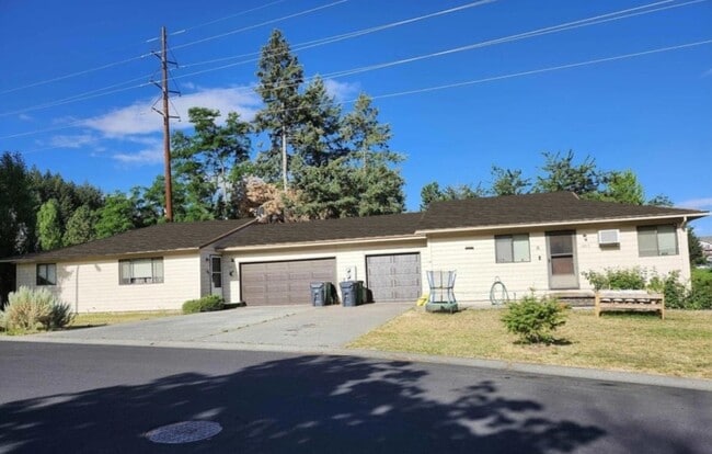 property at 1405 Pine Cone Rd