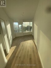 1600 James Naismith Dr in Ottawa, ON - Building Photo - Building Photo