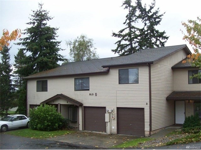 Excellent Investment Property in Oak Harbor, WA - Building Photo - Building Photo