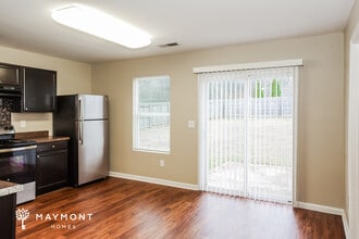 100 Foxford Ln in Harvest, AL - Foto de edificio - Building Photo