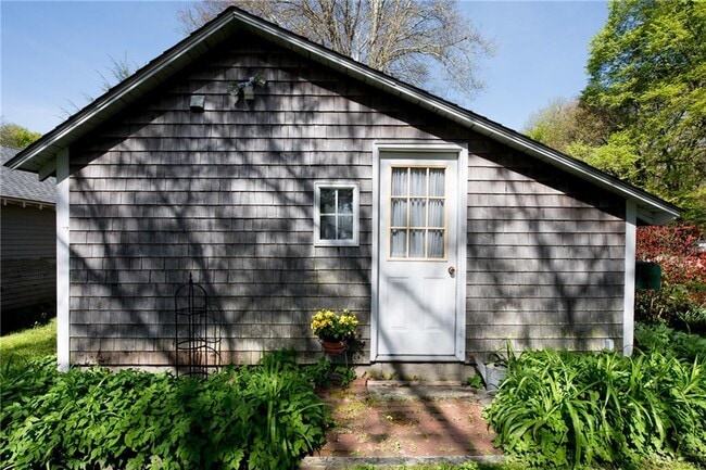 property at 77 Kelley Rd