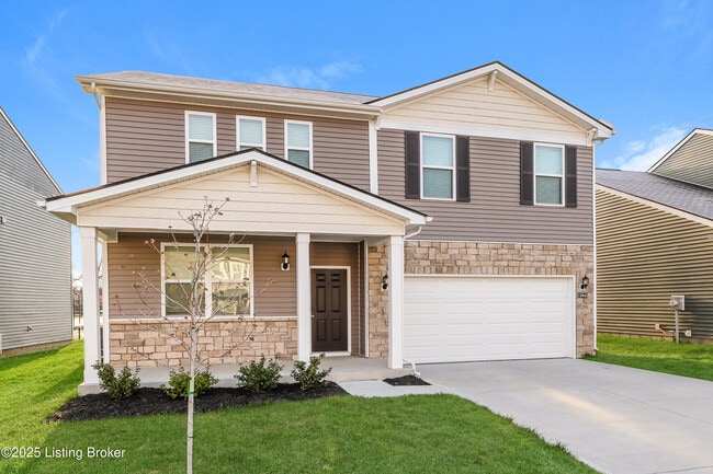 12045 Wooden Trace Dr in Louisville, KY - Foto de edificio - Building Photo
