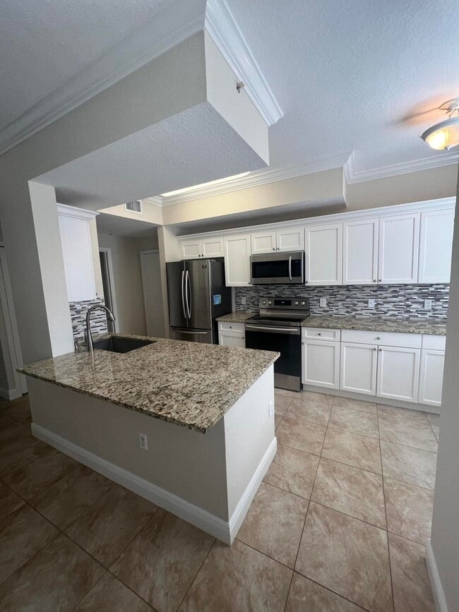 11016 Legacy Dr