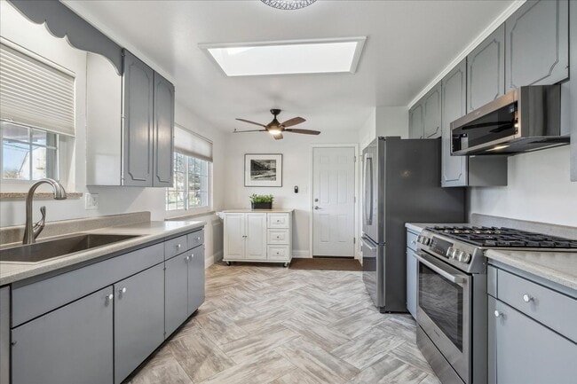 3406 E Fair Pl in Centennial, CO - Foto de edificio - Building Photo