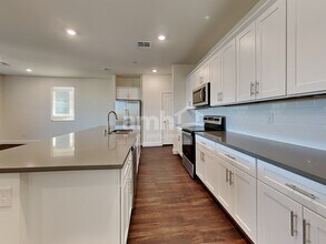 274 Yasmin Daylily Pl in Henderson, NV - Building Photo - Building Photo