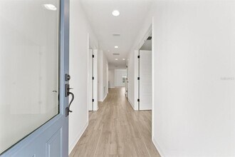 7848 Byers St in Okahumpka, FL - Building Photo - Building Photo