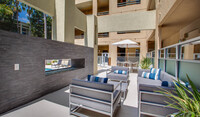 Hillcreste Apartment Homes in Los Angeles, CA - Building Photo - Building Photo