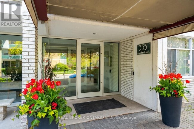 property at 335-335 Lonsdale Rd