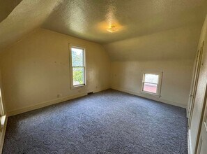 319.5 S 20th St in Fort Dodge, IA - Building Photo - Building Photo