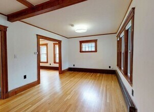73 Dartmouth St, Unit 2 in Belmont, MA - Building Photo - Building Photo