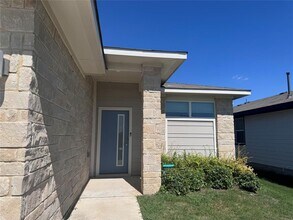 220 Tequilana Pass in Leander, TX - Building Photo - Building Photo