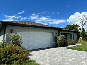 3709 NW 46th St in Cape Coral, FL - Building Photo - Building Photo