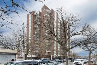 Sea Park North in Brooklyn, NY - Building Photo - Building Photo