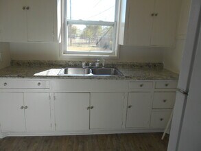 2207 26th St in Lubbock, TX - Building Photo - Building Photo