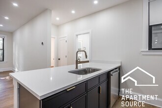 4636 N Hamilton Ave in Chicago, IL - Building Photo - Building Photo