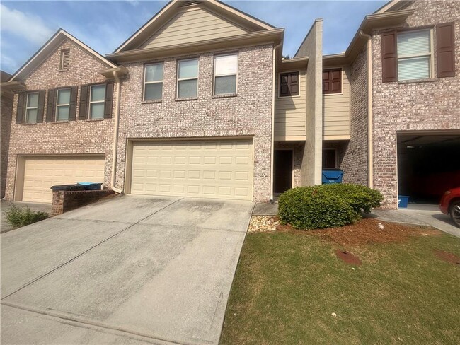 property at 2722 Haynescrest Dr