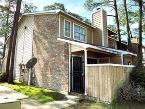 7402 Alabonson Rd in Houston, TX - Building Photo - Building Photo